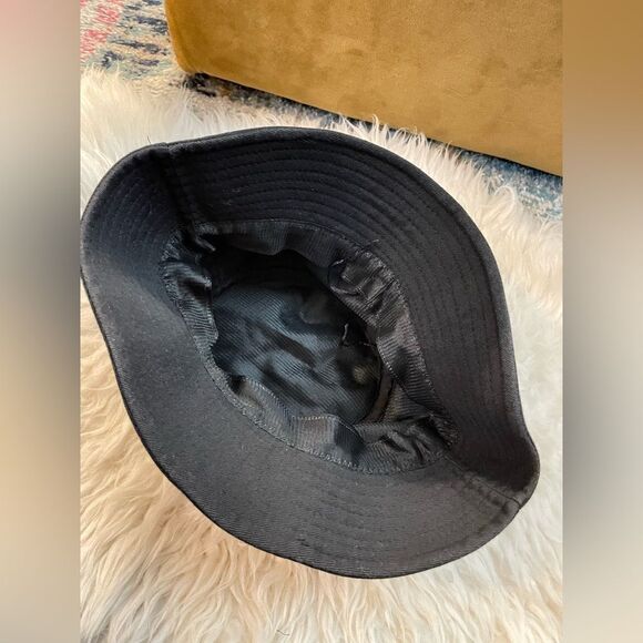 Cartoon Dog Bucket Hat Black Canvas OS - Picture 3 of 5